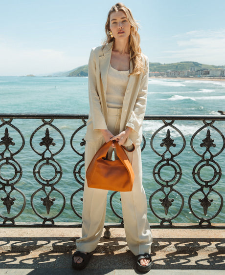 LES ATELIERS FOURÈS - Sac porté épaule Amazone Fauve