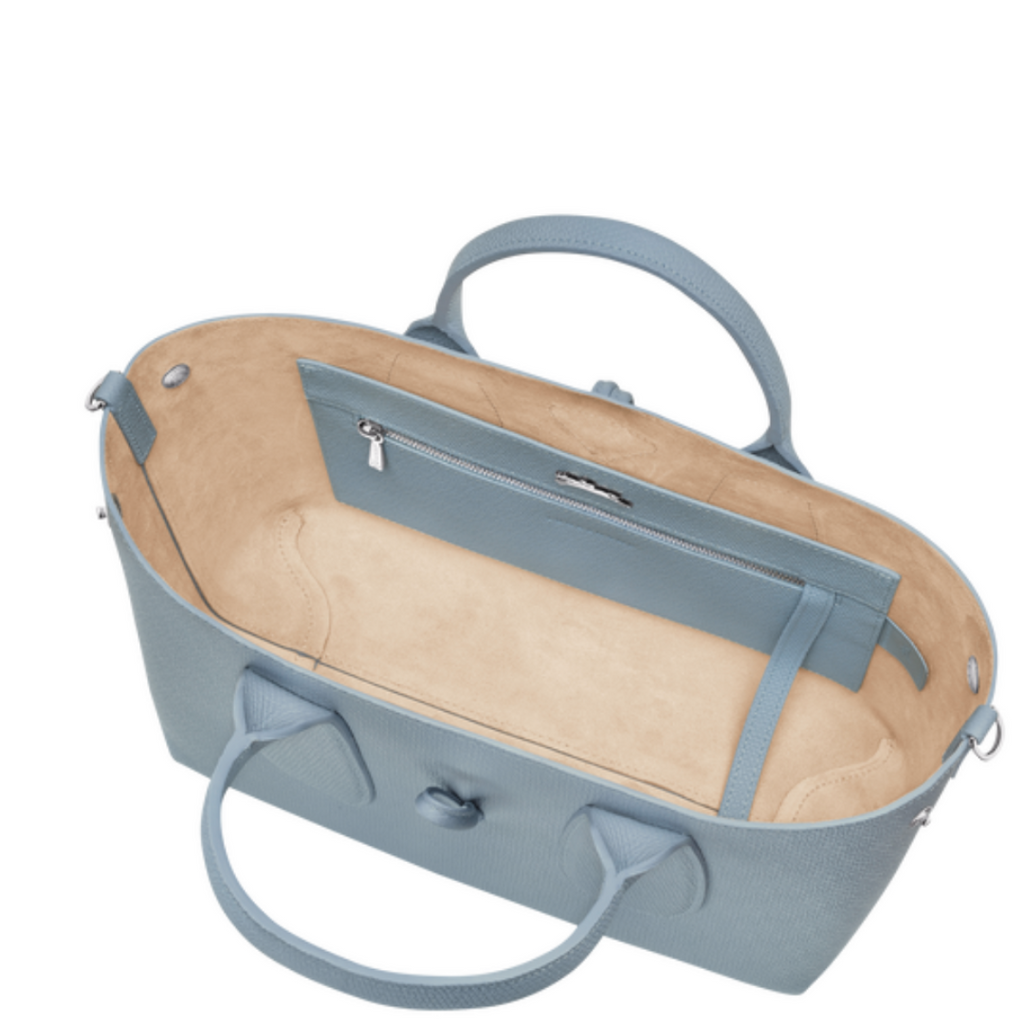 Sac à main en cuir LONGCHAMP gamme Roseau couleur bleu clair nuage