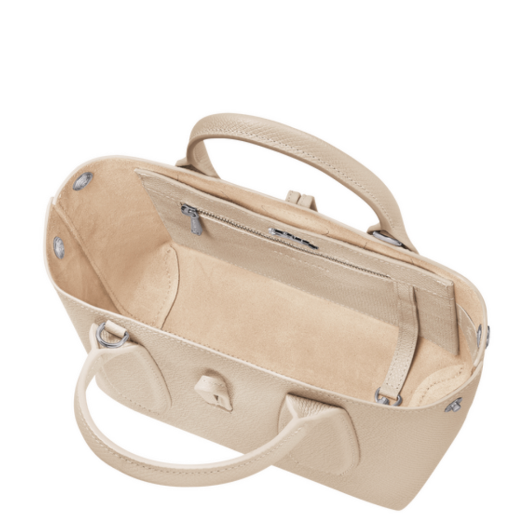 Petit sac à main en cuir LONGCHAMP gamme Roseau couleur écru beige papier